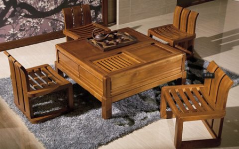 香樟木家具属于传统的稀有名贵木材