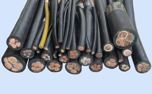 云南宣威电缆线回收：同轴线查铝铂的产品质量