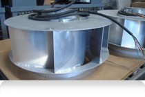 机房专用空调的送风系统