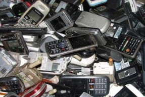 跟不上时尚是导致电子垃圾大量增加原因-泊祎回收网