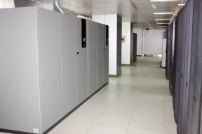 详解机房空调中的湿度控制装置