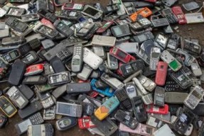 旧手机回收的模式实际上正在造成大规模污染