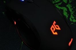 废电脑回收：双传感器 EG MeduZa电竞鼠深度拆解