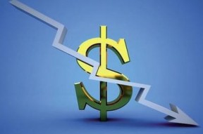 氧化铝企业减产应对价格疲软，铝价冲高回落