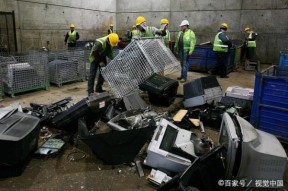农村总有人低价回收旧家电，他们怎么挣钱？