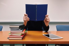 分期网贷哪个容易下款？学生党也能借到的平台！