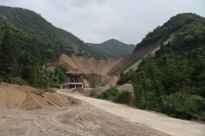 关于露天采矿对生态环境影响的调查