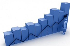 紫金矿业：矿业寒冬持续稳健运营净利增11%