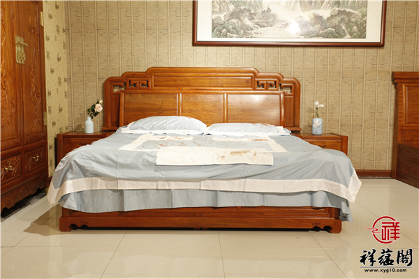 客厅与阳台是否要摆放隔断，它们的好处你知道吗？  第4张